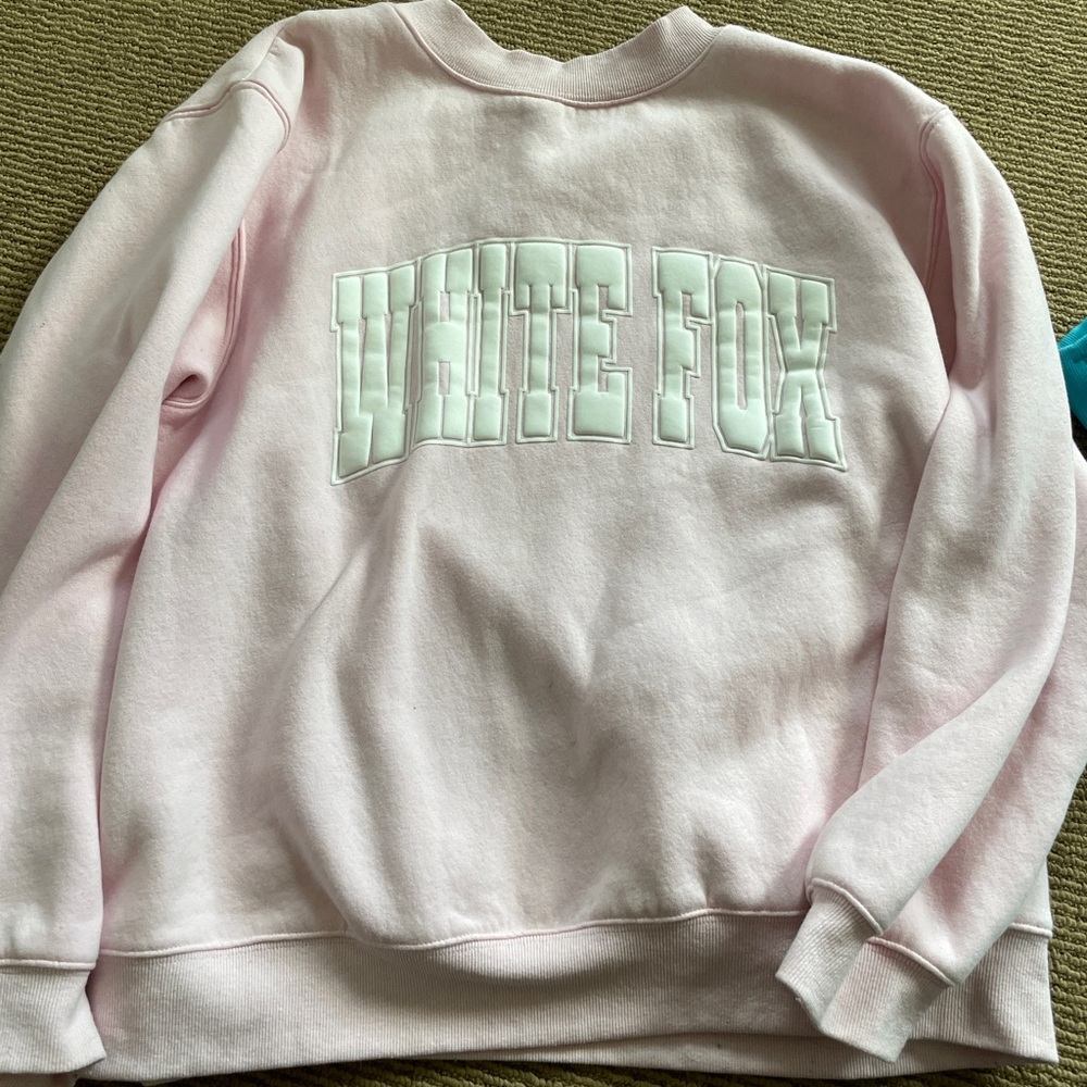 White Fox Boutique crewneck